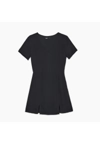 Cropp - Sukienka mini - Czarny. Kolor: czarny. Długość: mini #1