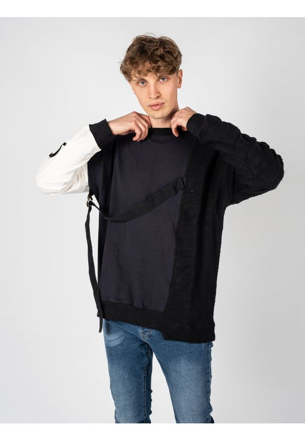 Nicolo Tonetto Bluza "Lien" | U41NTN1003 | Mężczyzna | Czarny, Biały, Granatowy. Okazja: na co dzień. Kolor: czarny, biały, niebieski, wielokolorowy. Materiał: bawełna, elastan. Wzór: nadruk, aplikacja. Styl: casual