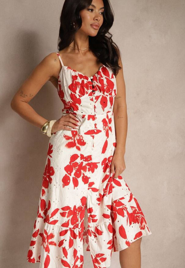 Renee - Czerwona Rozkloszowana Sukienka na Ramiączkach z Ażurowej Tkaniny z Bawełny Nitira. Okazja: na co dzień. Typ kołnierza: dekolt w serek. Kolor: czerwony. Materiał: tkanina, bawełna. Długość rękawa: na ramiączkach. Wzór: ażurowy. Styl: casual, elegancki