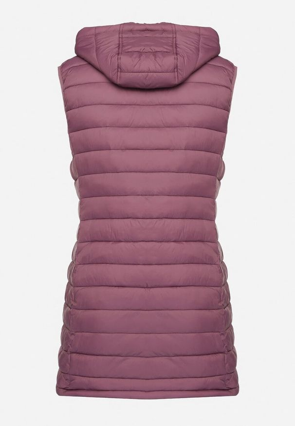 Born2be - Fioletowa Pikowana Kamizelka z Odpinanym Kapturem o Taliowanym Kroju Tinvalia. Okazja: na co dzień. Kolekcja: plus size. Kolor: fioletowy. Materiał: jeans. Styl: casual, klasyczny