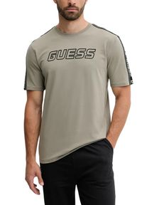 Guess - GUESS Zielony męski t-shirt z lampasami na krótki rękaw Arlo, Rozmiar M. Okazja: na co dzień. Kolor: zielony. Długość rękawa: krótki rękaw. Długość: krótkie. Styl: elegancki, casual, sportowy #3