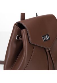 Wittchen - Damski plecak worek skórzany z przeszyciami ciemnobrązowy. Kolor: brązowy. Materiał: skóra. Wzór: haft. Styl: casual, elegancki