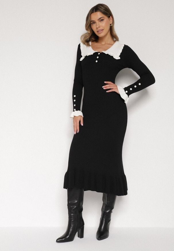 Born2be - Czarna Dzianinowa Sukienka Retro z Wiskozą z Kołnierzykiem i Falbanami Hanlira. Okazja: na co dzień. Kolor: czarny. Materiał: dzianina, wiskoza. Styl: retro