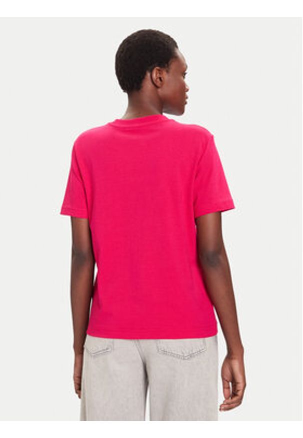 Calvin Klein Jeans T-Shirt Hero Classic LV047B865G Różowy Regular Fit. Kolor: różowy. Materiał: bawełna