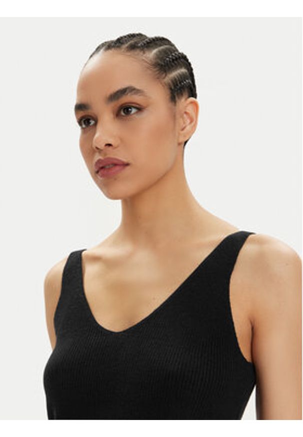 Vero Moda Top New Lex Sun 10281877 Czarny Regular Fit. Kolor: czarny. Materiał: wiskoza