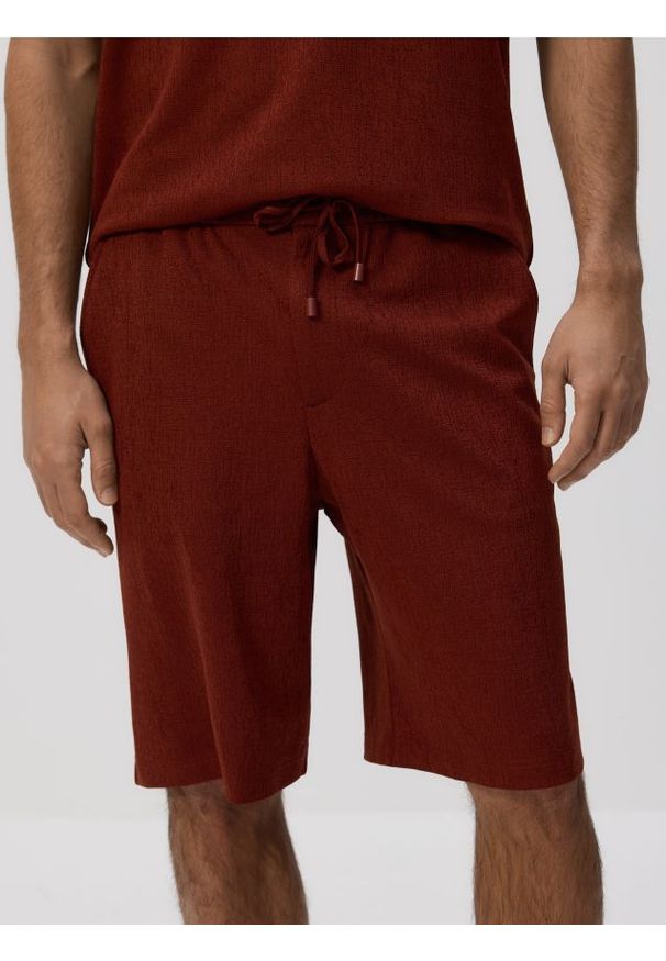 Reserved - Szorty bermudy - brązowy. Kolor: brązowy. Materiał: dzianina