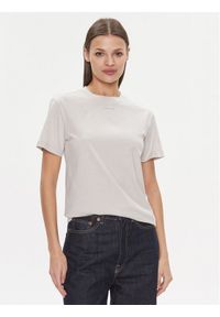 Calvin Klein T-Shirt Metallic Micro Logo T Shirt K20K206967 Beżowy Regular Fit. Kolor: beżowy. Materiał: bawełna