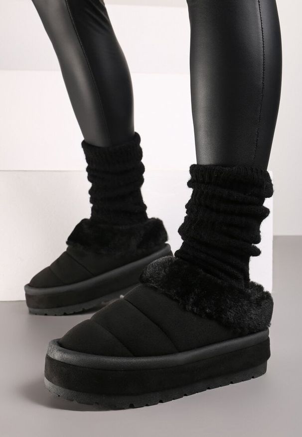 Born2be - Czarne Śniegowce na Grubej Podeszwie z Futerkiem Lisinora. Okazja: na co dzień, na spacer. Kolor: czarny. Materiał: futro. Sezon: zima. Styl: elegancki, casual