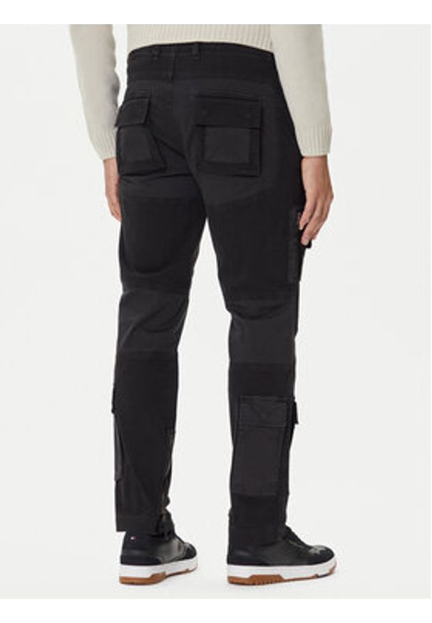 Aeronautica Militare Spodnie materiałowe 252PA1664UCT04241 Czarny Regular Fit. Kolor: czarny. Materiał: bawełna