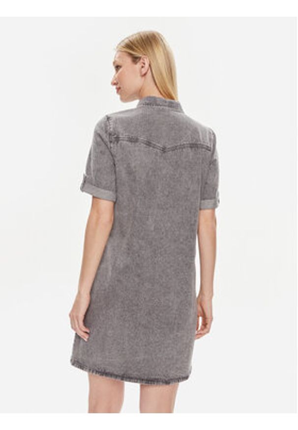 Vero Moda Sukienka jeansowa Jennie 10309665 Szary Regular Fit. Kolor: szary. Materiał: bawełna