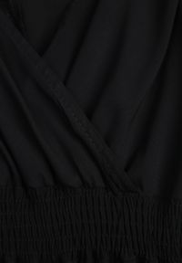 Born2be - Czarny Kombinezon z Wiskozy Cephinous. Okazja: na co dzień. Kolor: czarny. Materiał: wiskoza. Długość rękawa: krótki rękaw. Długość: krótkie. Wzór: jednolity. Sezon: lato. Styl: casual #7