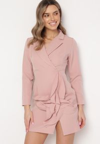 Born2be - Różowa Marynarkowa Sukienka Mini z Kopertową Górą Nivrade. Kolor: różowy. Typ sukienki: kopertowe. Długość: mini #1