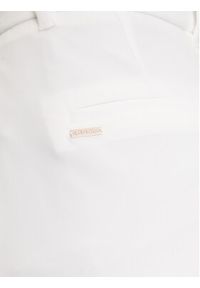 Guess Spodnie palazzo W5GB02 WH9Y2 Biały Wide Leg. Kolor: biały. Materiał: syntetyk #3