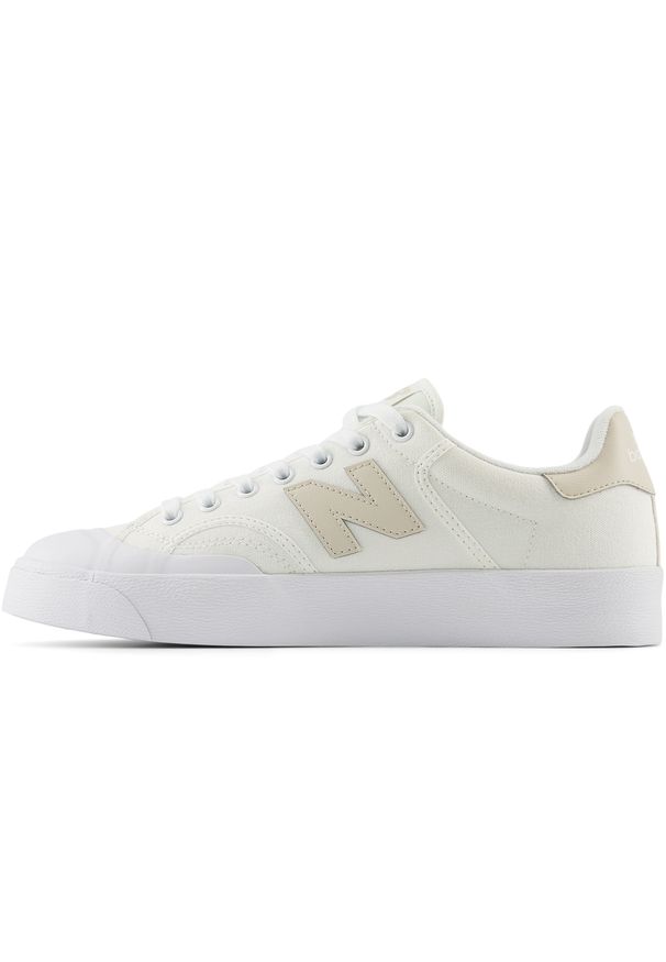 Buty unisex New Balance BB100CGN – białe. Okazja: na co dzień. Kolor: biały. Materiał: syntetyk, materiał, guma. Szerokość cholewki: normalna. Obcas: na platformie