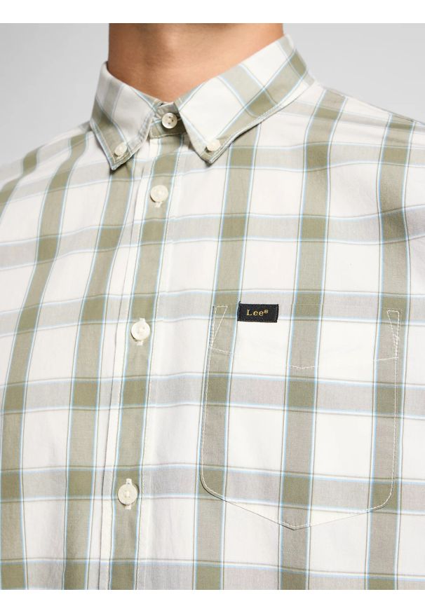 Lee - MESKA KOSZULA LEE LEE BUTTON DOWN ECRU 112363897. Typ kołnierza: button down