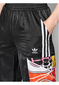 Adidas - adidas Spodnie dresowe RICH MNISI HC4468 Kolorowy Loose Fit. Materiał: dresówka, syntetyk. Wzór: kolorowy #2