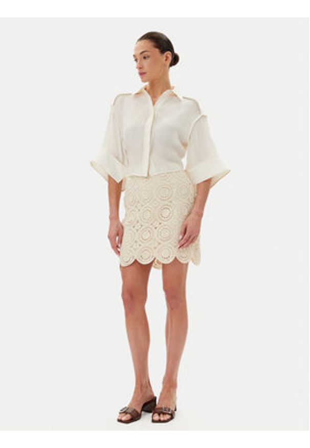 Vila Spódnica mini Risse 14105865 Beżowy Regular Fit. Kolor: beżowy. Materiał: bawełna