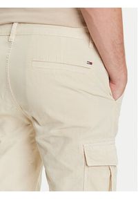 Tommy Jeans Joggery Austin DM0DM21791 Beżowy Slim Fit. Kolor: beżowy. Materiał: bawełna #3
