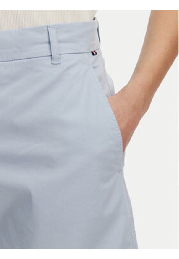 TOMMY HILFIGER - Tommy Hilfiger Szorty materiałowe WW0WW42457 Błękitny Regular Fit. Kolor: niebieski. Materiał: bawełna