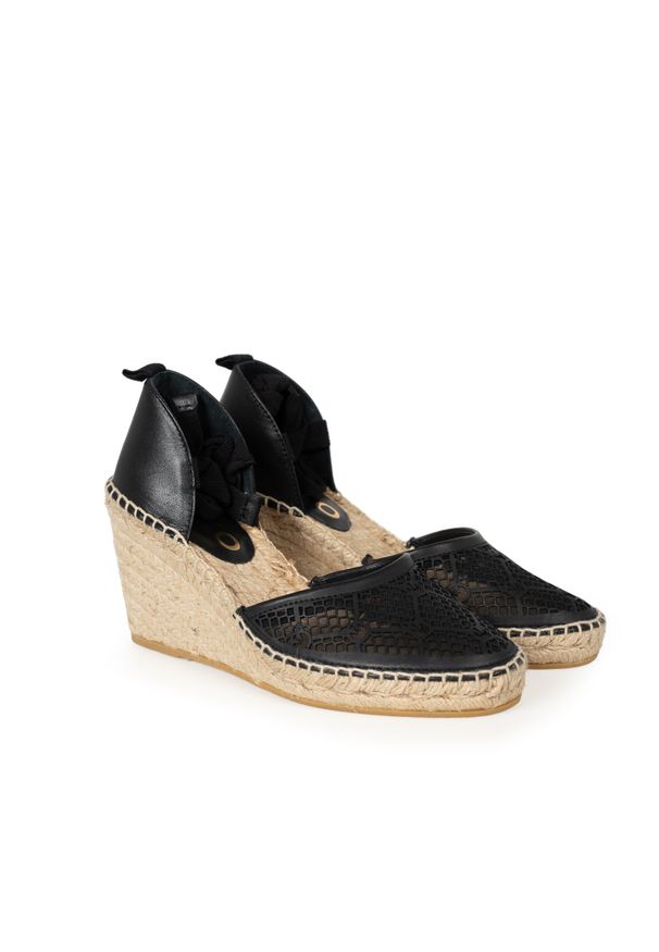 Pinko Espadryle "Patty" | 1H211A Y86A | Kobieta | Czarny. Okazja: na co dzień. Kolor: czarny. Materiał: skóra. Wzór: aplikacja, ażurowy. Obcas: na koturnie. Styl: klasyczny, casual, elegancki
