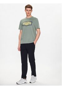skechers - Skechers T-Shirt Latitude MTS368 Zielony Regular Fit. Kolor: zielony. Materiał: bawełna #5