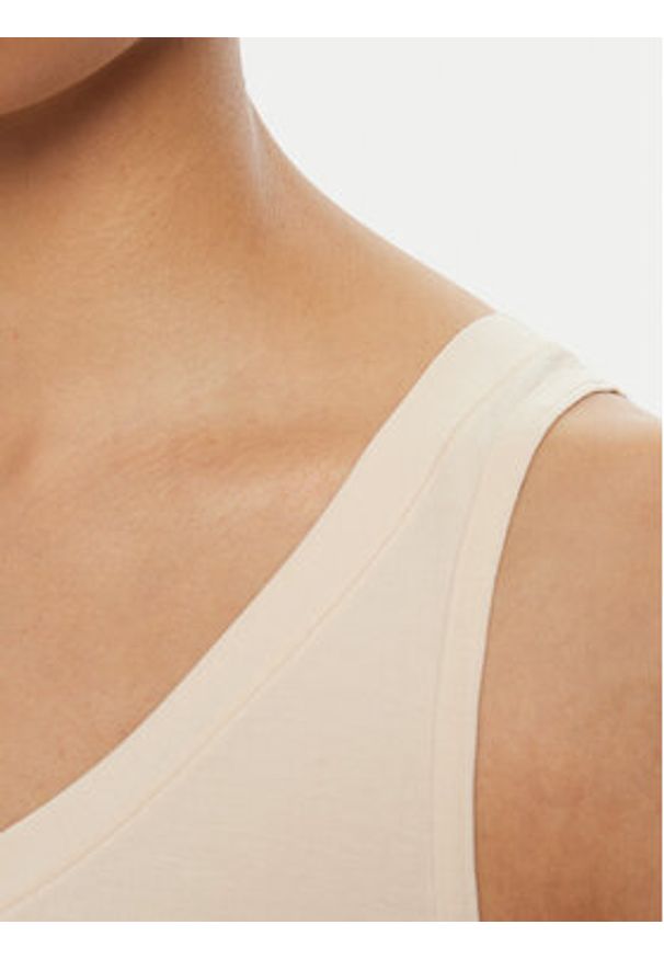 Triumph Top Sense Of Modal 10224796 Écru Slim Fit. Kolor: kremowy. Materiał: syntetyk