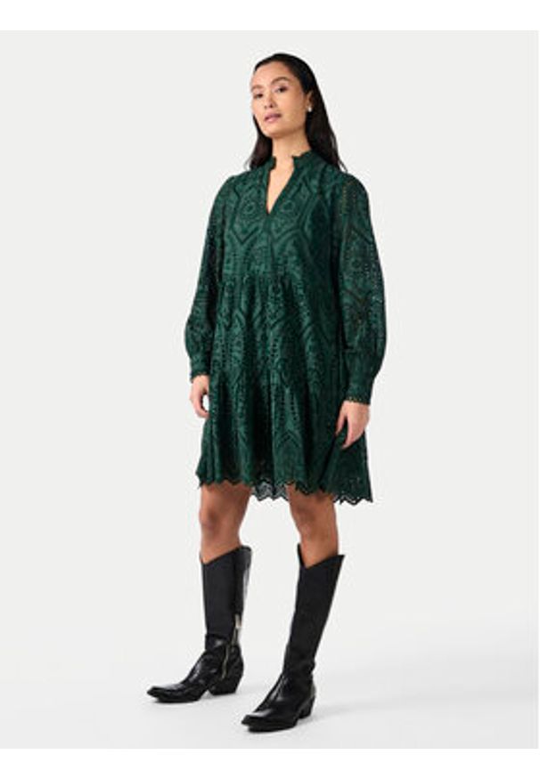 YAS Sukienka codzienna Holi 26027162 Zielony Regular Fit. Okazja: na co dzień. Kolor: zielony. Materiał: bawełna. Typ sukienki: proste. Styl: casual