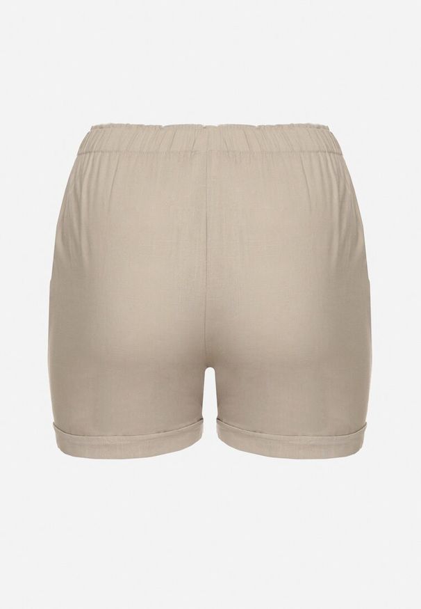 Born2be - Beżowe Casualowe Szorty z Lnem z Gumką w Talii Filowena. Okazja: na co dzień. Kolekcja: plus size. Kolor: beżowy. Materiał: len. Styl: casual