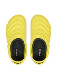 Crocs Klapki Classic Lined Overpuff Clog 210059 Żółty. Kolor: żółty