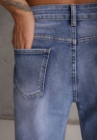 Renee - Niebieskie Bawełniane Jeansy Mom Fit High Waist w Klasycznym Stylu Vilinira. Okazja: na co dzień. Stan: podwyższony. Kolekcja: plus size. Kolor: niebieski. Styl: klasyczny #5