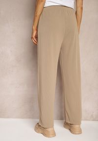 Renee - Beżowe Prążkowane Spodnie Szerokie High Waist z Troczkiem w Pasie Saivine. Okazja: na spotkanie biznesowe, na co dzień. Stan: podwyższony. Kolor: beżowy. Materiał: prążkowany. Długość: długie. Styl: biznesowy, casual #3