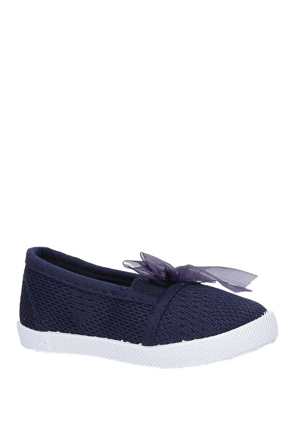 Casu - Granatowe trampki slip on z kokardką casu 3156. Zapięcie: bez zapięcia. Kolor: niebieski
