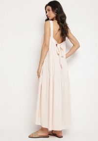 Born2be - Beżowa Sukienka o Rozkloszowanym Kroju z Wiązaniem z Tyłu Savinelle. Okazja: na co dzień, na imprezę. Kolor: beżowy. Styl: casual, elegancki #3