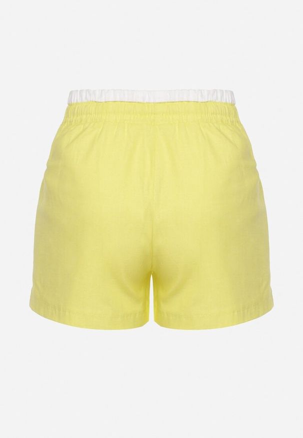 Born2be - Żółte Bawełniane Szorty z Gumką w Pasie Timaolle. Okazja: na co dzień. Kolor: żółty. Materiał: bawełna. Styl: casual, klasyczny, elegancki