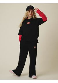 4f - 4F Spodnie dresowe z szerokimi nogawkami dziewczęce - czarne 158 (12-13 lat). Okazja: na spacer, na co dzień. Kolor: czarny. Materiał: dresówka. Sezon: lato. Styl: casual #1
