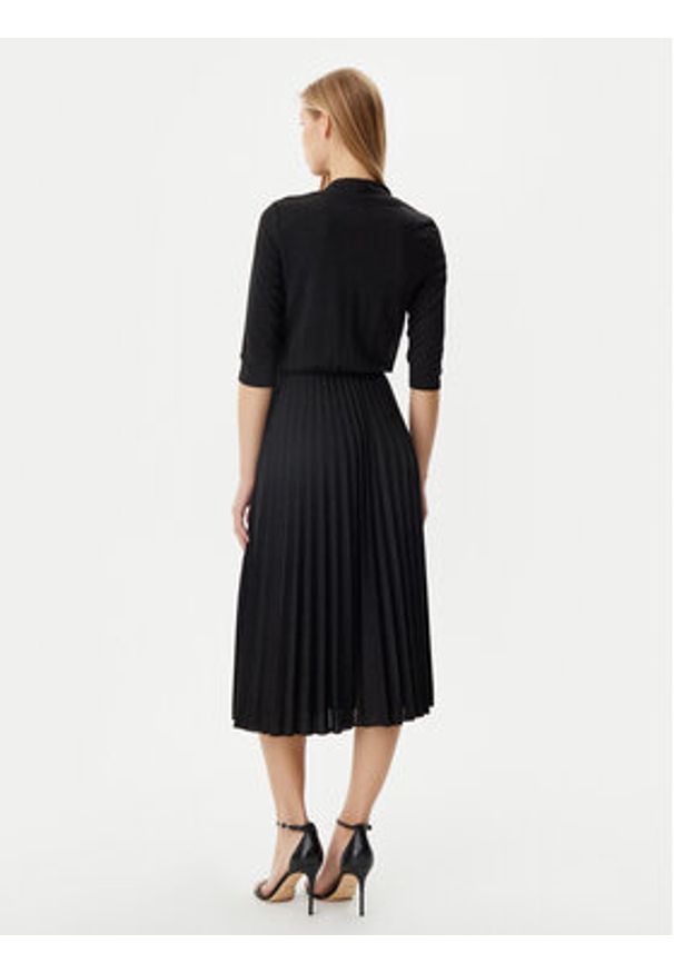 Rinascimento Sukienka koktajlowa CFC0122980003 Czarny Regular Fit. Kolor: czarny. Materiał: wiskoza. Styl: wizytowy