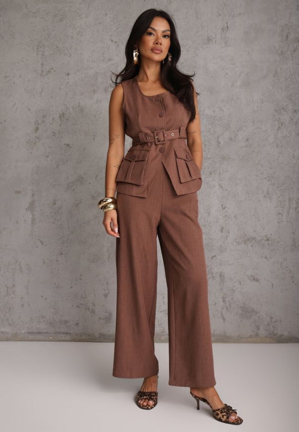 Renee - Brązowy Garniturowy Komplet z Bawełną Spodnie Wide Leg i Kamizelka Utility Aloane. Kolor: brązowy. Materiał: bawełna
