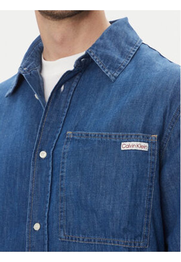 Calvin Klein Jeans Koszula jeansowa J30J327509 Granatowy Regular Fit. Kolor: niebieski. Materiał: bawełna