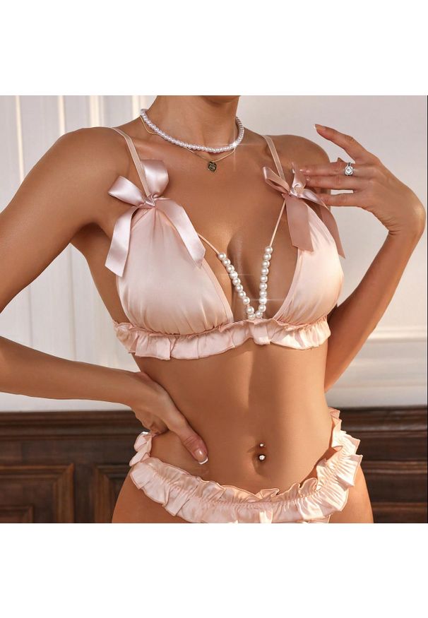 Intica - Komplet bielizny z falbankami na romantyczne wieczory Barbabra. Materiał: materiał