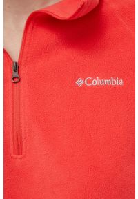 columbia - Columbia bluza damska kolor czerwony gładka. Okazja: na co dzień. Kolor: czerwony. Materiał: dzianina. Długość rękawa: raglanowy rękaw. Długość: krótkie. Wzór: gładki. Styl: casual #3