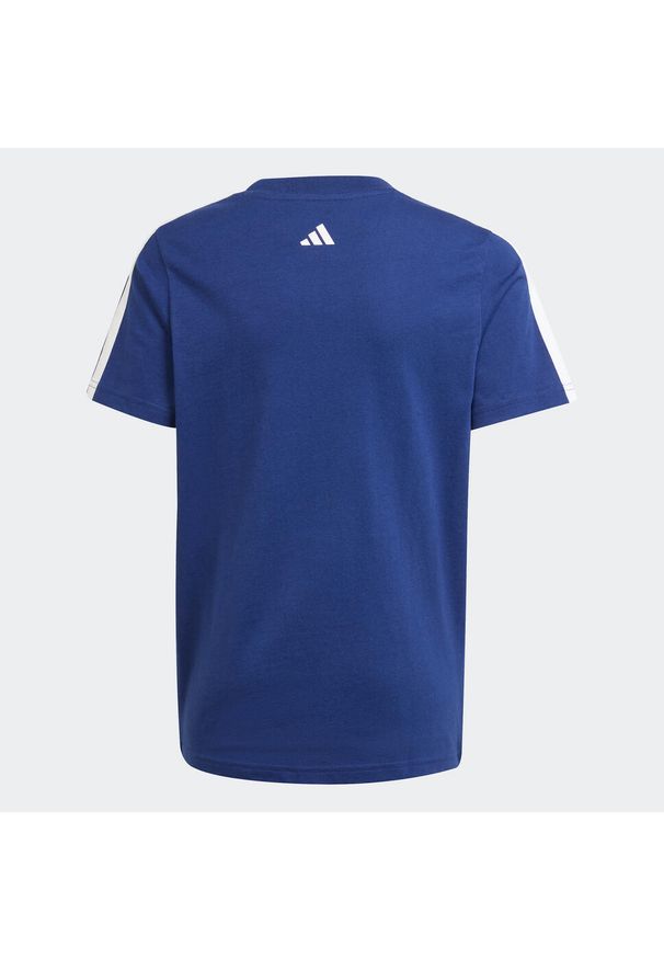 Adidas - Koszulka dziecięca ADIDAS. Kolor: biały, niebieski, wielokolorowy. Materiał: bawełna, włókno, materiał. Sport: joga i pilates