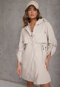 Renee - Beżowa Przejściowa Kurtka Parka z Rękawami z Możliwością Podpięcia Tinarae. Okazja: na spacer. Kolor: beżowy #1