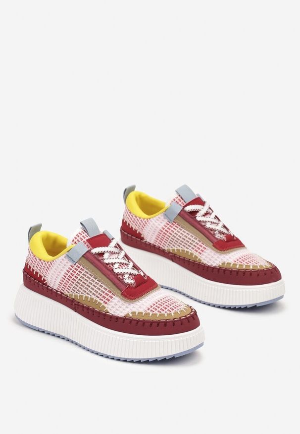 Born2be - Bordowe Sneakersy na Grubej Podeszwie Ozdobione Przeszyciami Terilira. Zapięcie: rzepy. Kolor: czerwony. Materiał: jeans. Wzór: aplikacja