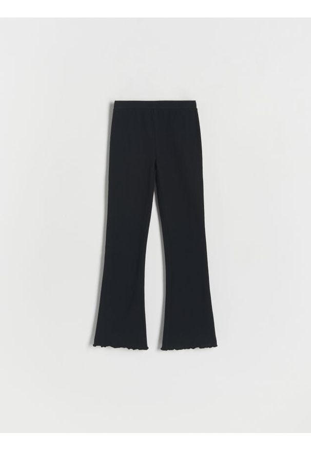 Reserved - Bawełniane spodnie flare - czarny. Kolor: czarny. Materiał: bawełna