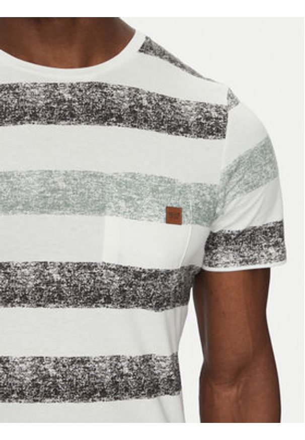 INDICODE T-Shirt Hernandez 40-746 Kolorowy Regular Fit. Materiał: bawełna. Wzór: kolorowy