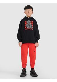 4f - 4F Spodnie dresowe joggery chłopięce - czerwone 140 (9-10 lat). Okazja: na co dzień. Kolor: czerwony. Materiał: dresówka. Wzór: gładki, ze splotem. Sezon: lato. Styl: casual, sportowy #1