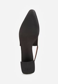 Renee - Czarne Czółenka VICES Slingback na Geometrycznym Słupku Messeleia. Zapięcie: pasek. Kolor: czarny. Wzór: geometria. Obcas: na słupku #5