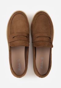 Born2be - Brązowe Mokasyny Ozdobione Plecionką Fennata. Kolor: brązowy. Wzór: aplikacja. Styl: klasyczny, boho #9