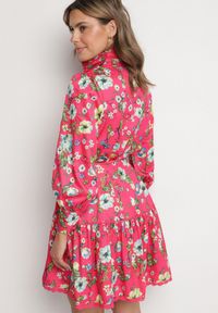 Born2be - Fuksjowa Koszulowa Sukienka ze Stójką i Falbanką Madalyn. Typ kołnierza: kołnierzyk stójkowy. Kolor: różowy. Materiał: koronka. Typ sukienki: koszulowe #4