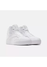 Buty sportowe Reebok ATR Chill MID (100201339). Kolor: biały. Materiał: skóra, syntetyk. Szerokość cholewki: normalna. Sezon: lato